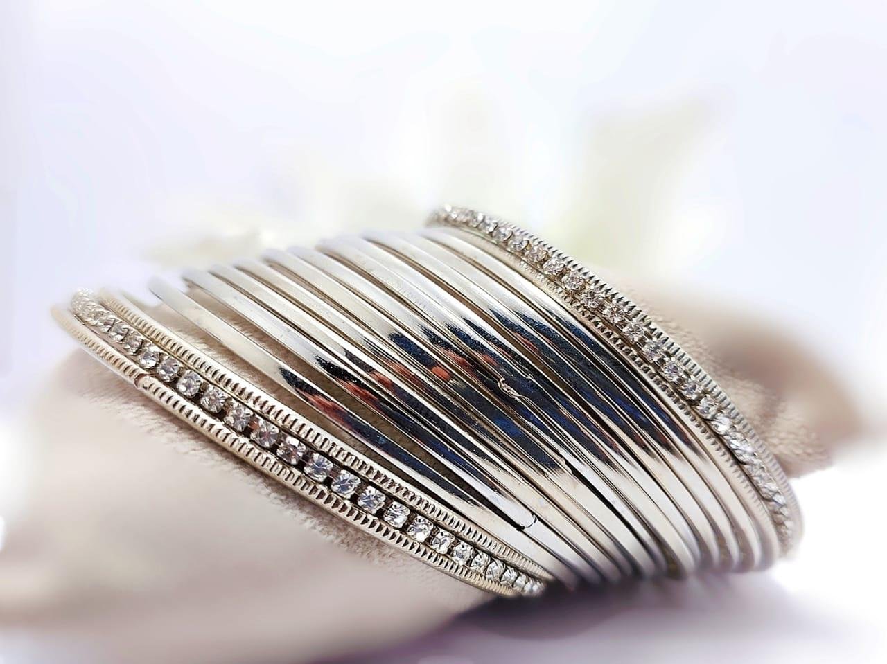 Enchanted Spectrum Bangle Set